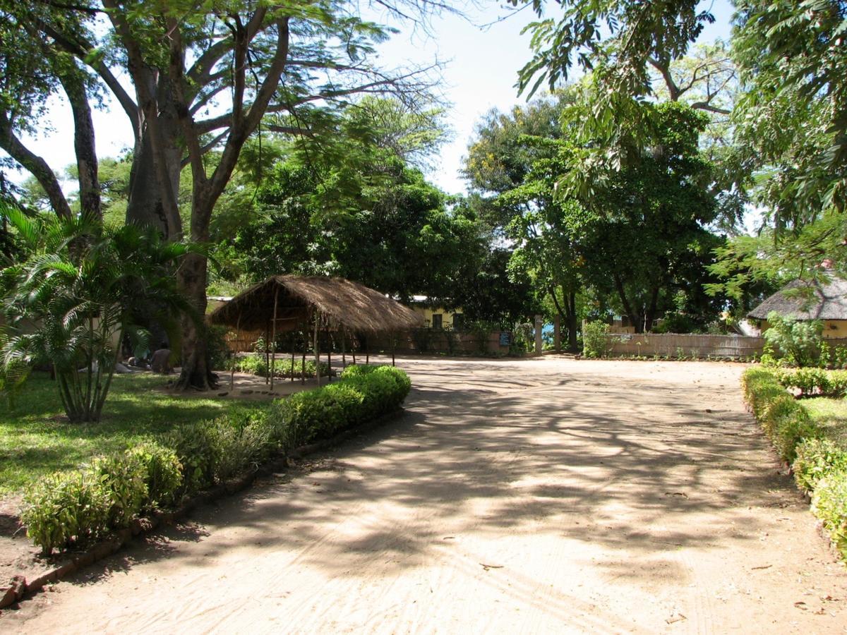 Nkhudzi Beach Lodge Nkudzi エクステリア 写真
